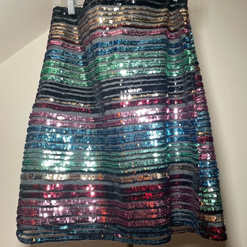 Anthropogie Sequined Soiree Pencil skirt by Moulinette Soeurs . Lined. Back zip - Picture 3 of 6